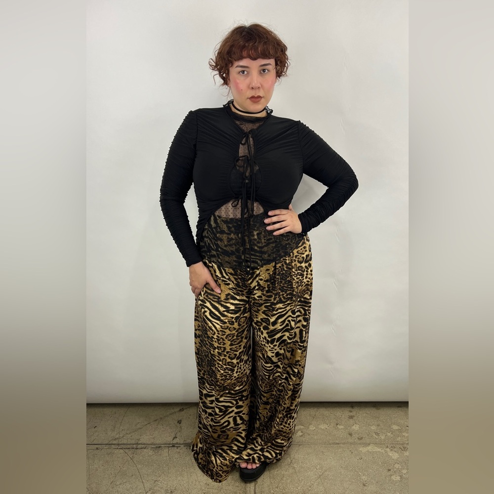 S. LOOK BOOK